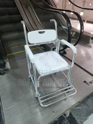 Wheelchair喬治commode Wheelchair壓抑toilet Wheelchair憨我wheelchair Commode