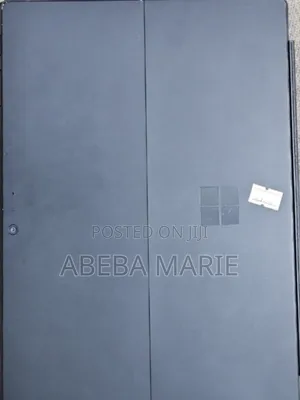 New Laptop Microsoft Surface Pro 6 8GB Intel Core I7 SSD 256GB