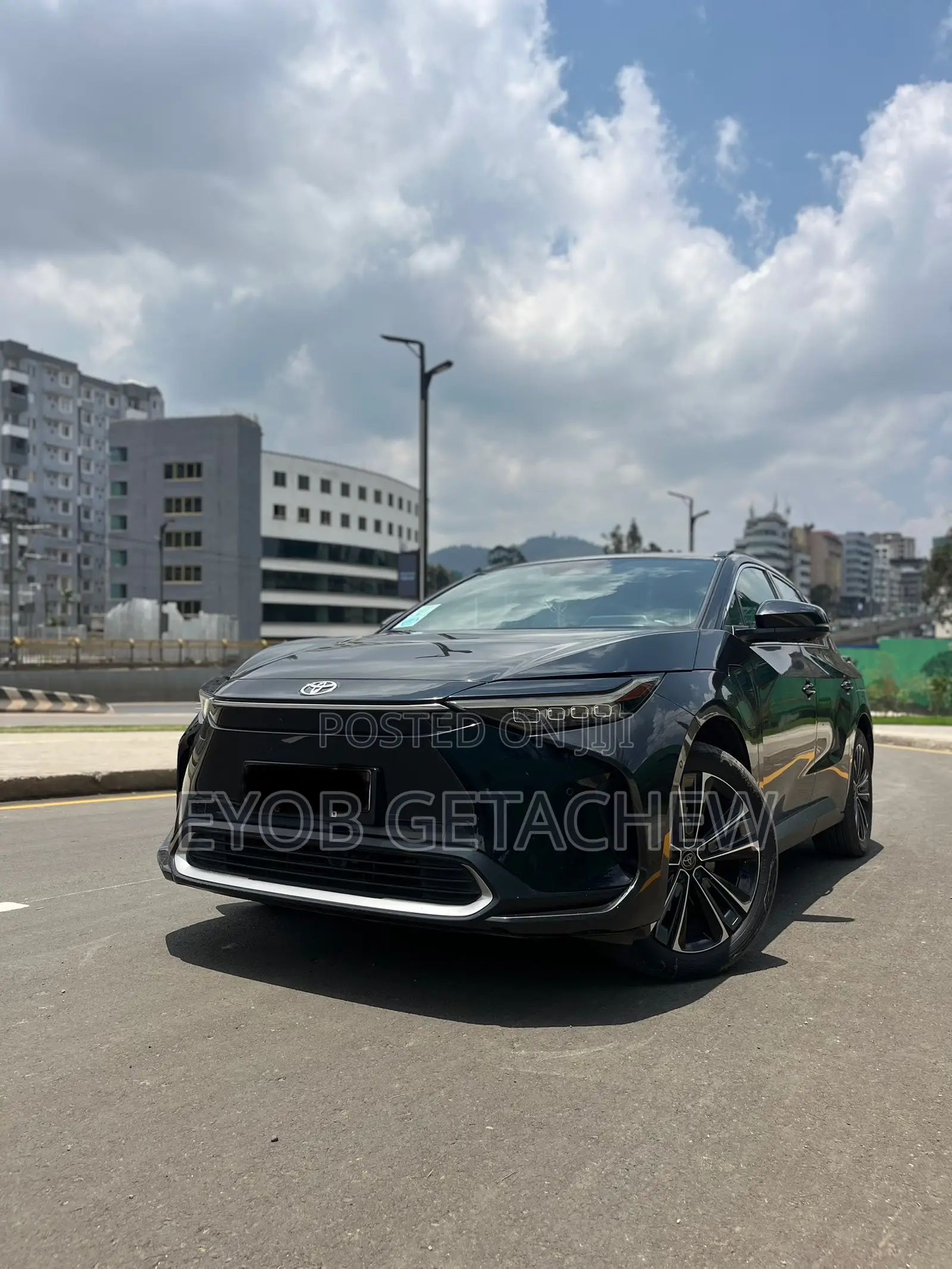 Toyota bZ4X 71.4 kWh AWD 2023 Black