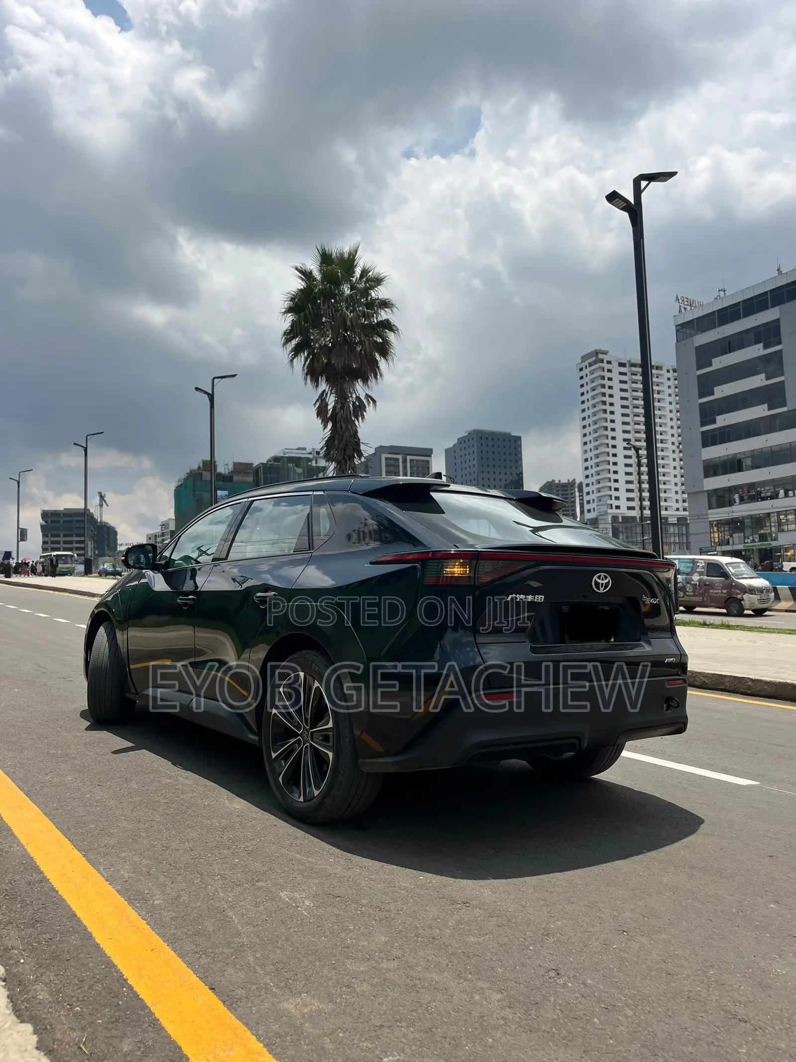 Toyota bZ4X 71.4 kWh AWD 2023 Black