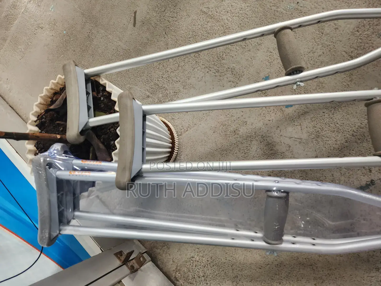 Axillary Bilateral Crutches忝你medical Crutches重點axillary Crutches New