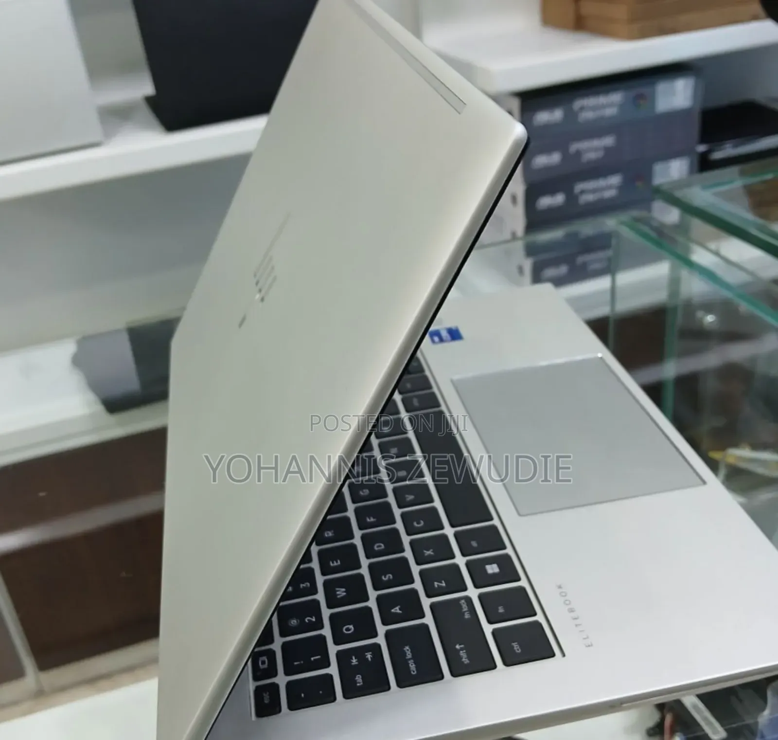 New Laptop HP EliteBook 840 G9 16GB Intel Core I7 SSD 1T