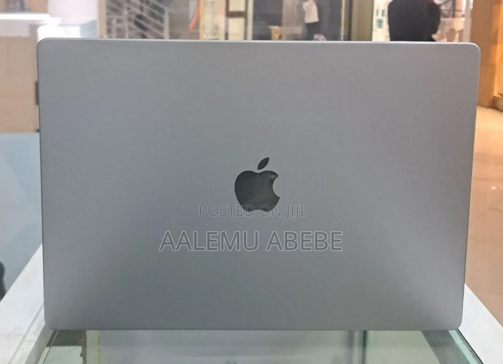 New Laptop Apple MacBook Pro 2021 M1 16GB Apple M1 Pro SSD 1T