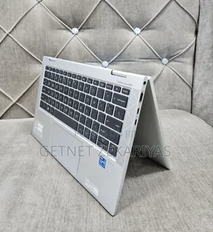 New Laptop HP EliteBook 830 G8 16GB Intel Core i7 SSD 512GB