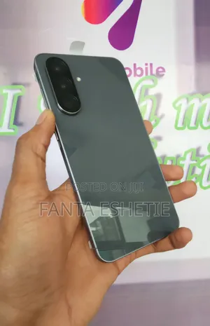 Photo - New Samsung Galaxy A56 256 GB Gray