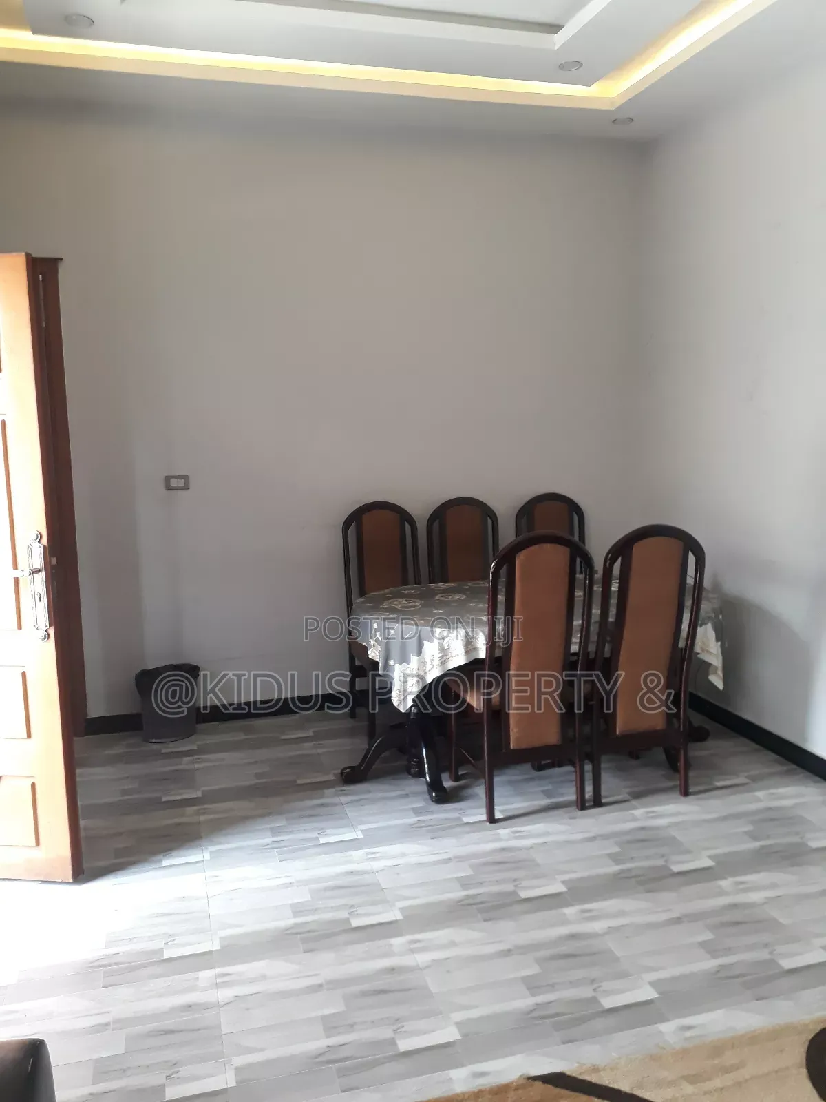 3bdrm Villa in Around Naswe, Nifas Silk-Lafto for rent