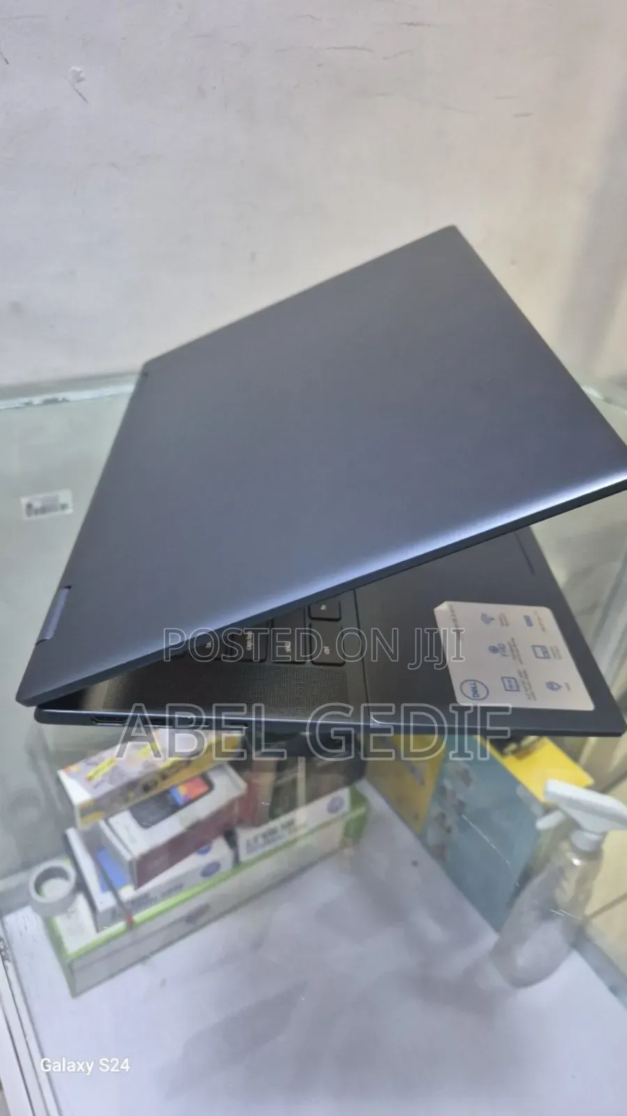 New Laptop Dell 16GB AMD Ryzen 5 SSD 512GB