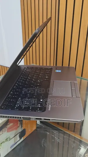 New Laptop HP EliteBook 840 8GB Intel Core I5 HDD 500GB