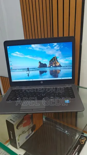 Photo - New Laptop HP EliteBook 840 8GB Intel Core I5 HDD 500GB