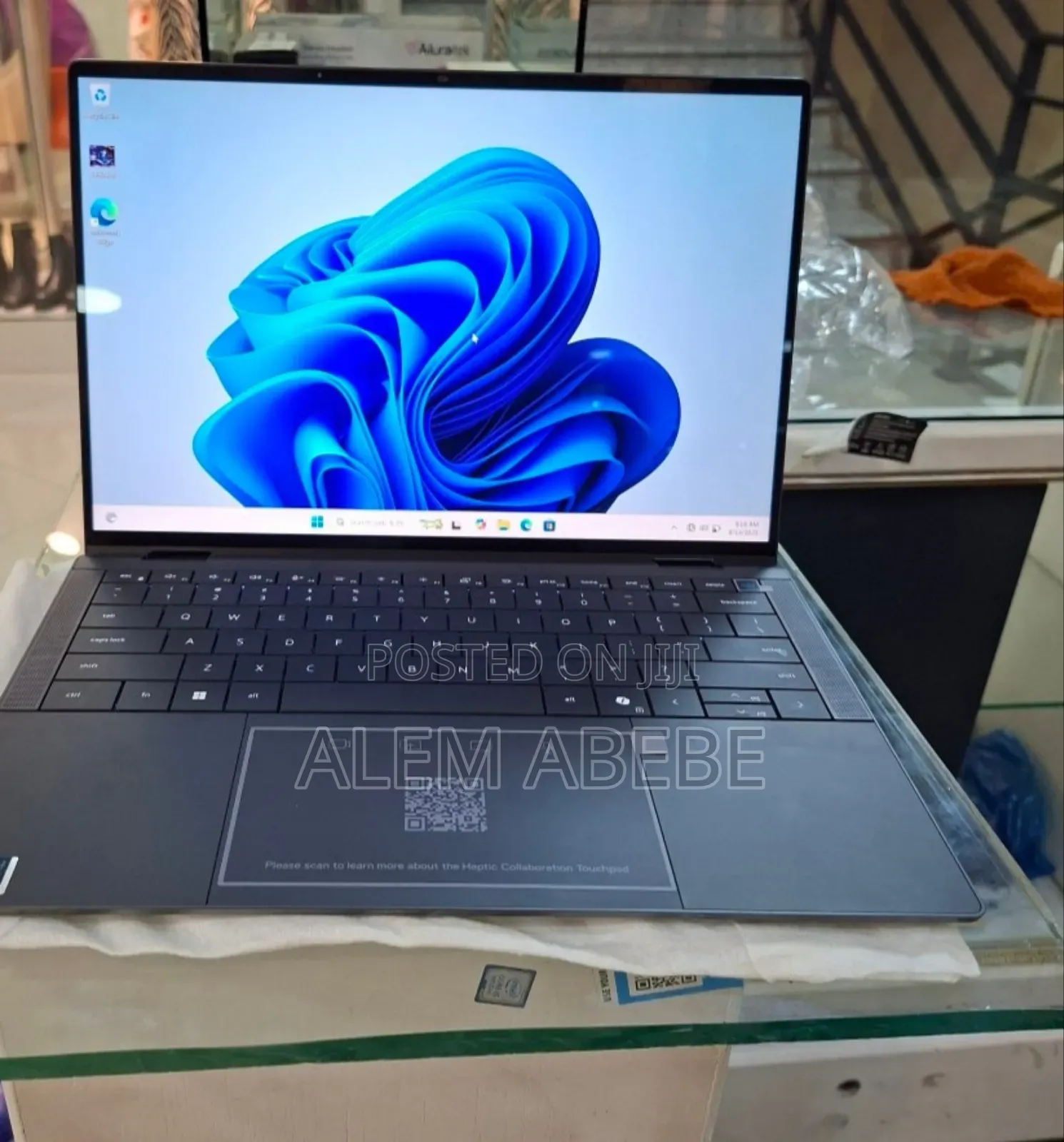 New Laptop Dell Latitude 9440 32GB Intel Core Ultra 7 SSD 1T