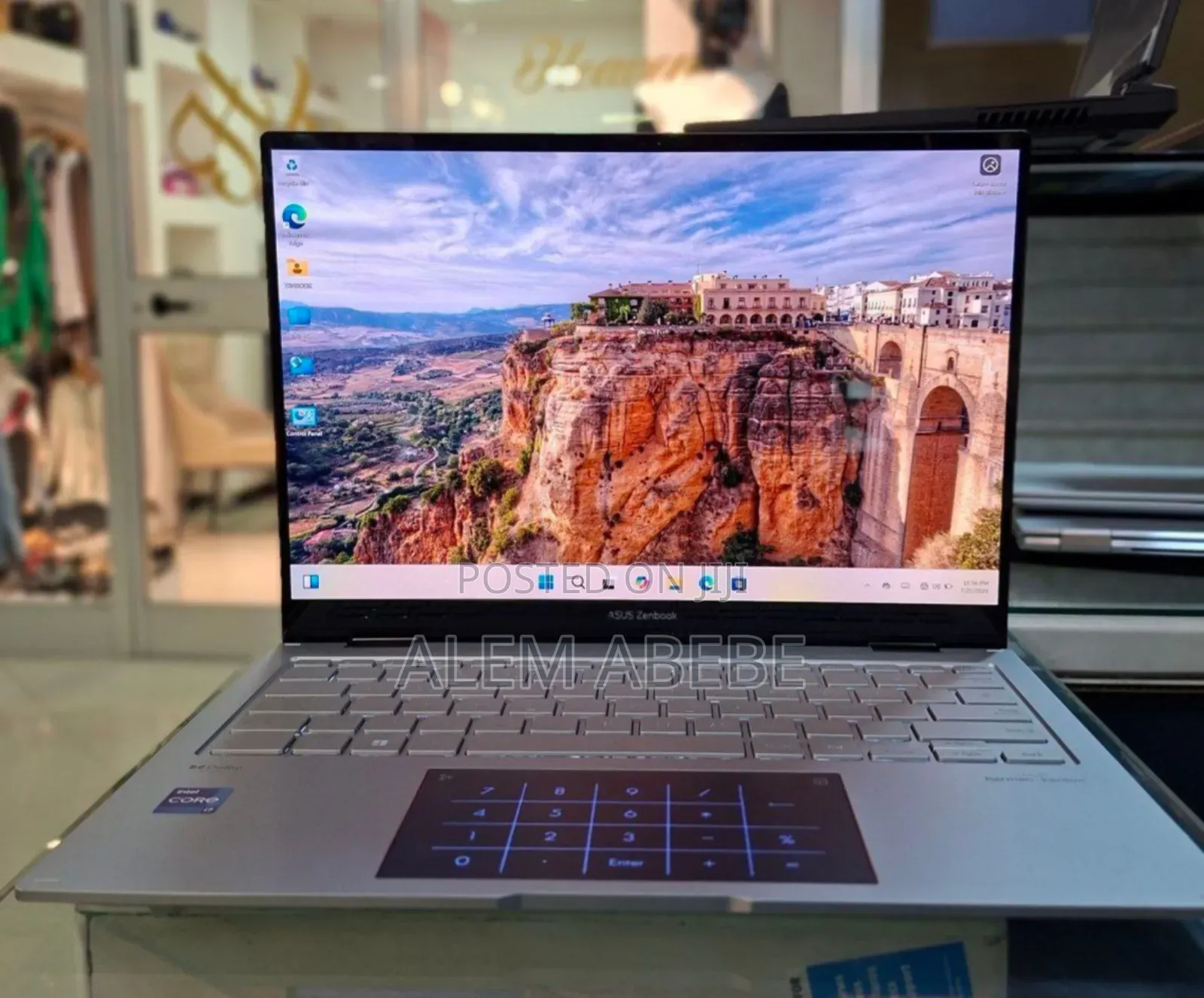 New Laptop Asus Zenbook 14 UX434 16GB Intel Core i7 SSD 1T