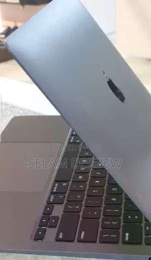 Photo - New Laptop Apple MacBook Air 2020 M1 8GB Apple M1 SSD 256GB