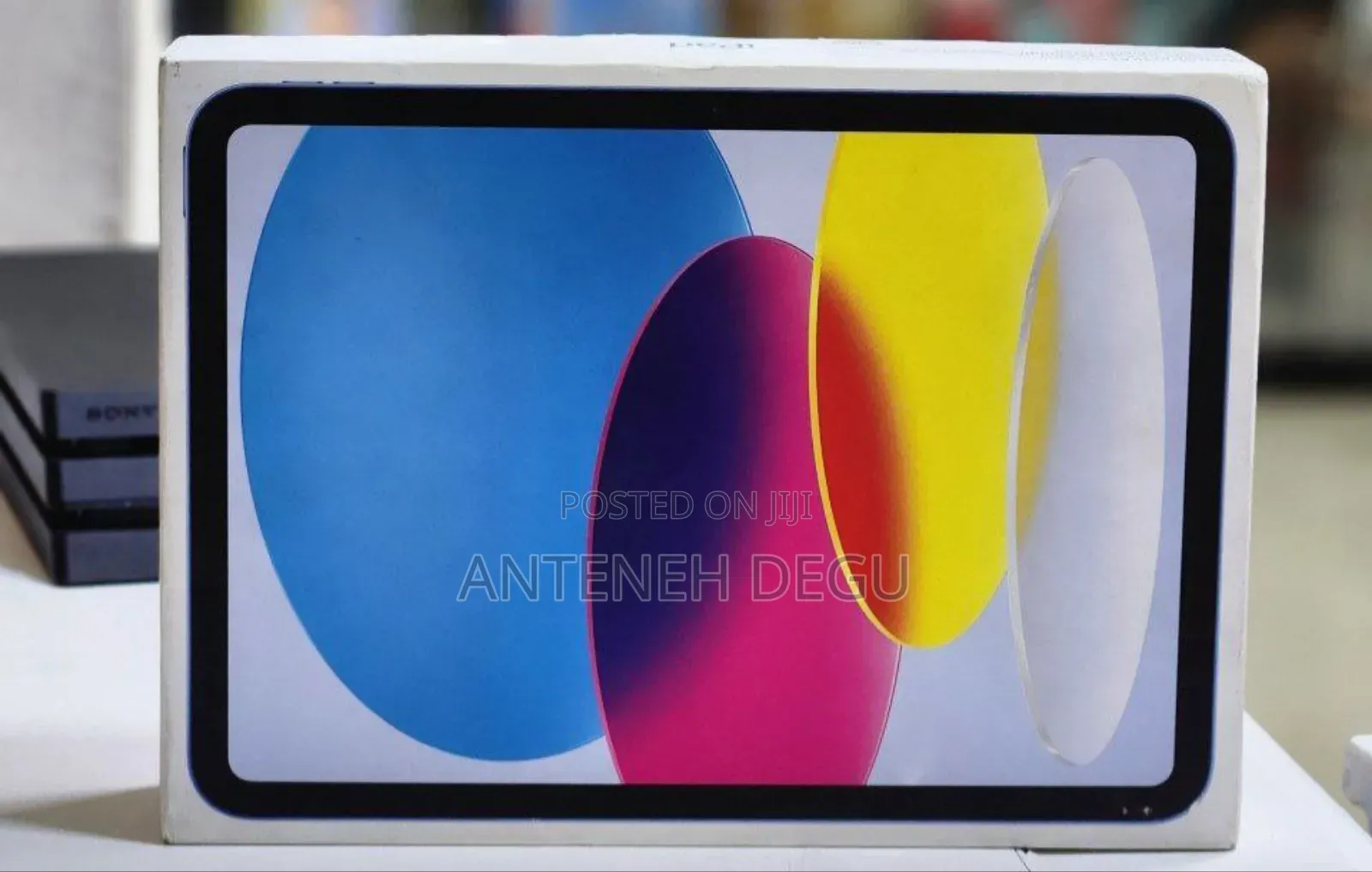 New Apple iPad 10.2 (2020) Wi-Fi 64 GB