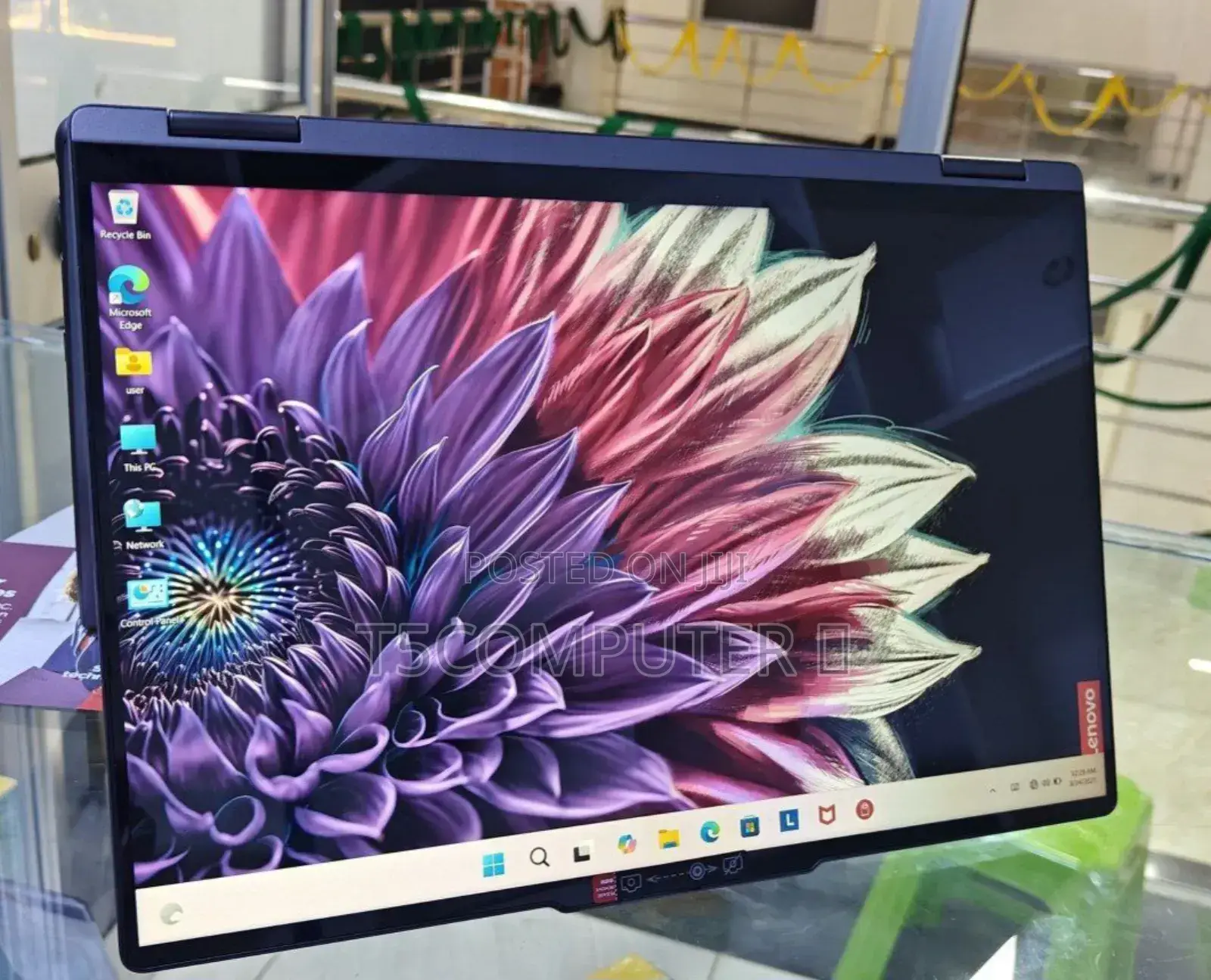 New Laptop Lenovo Yoga 7i 16GB Intel Core Ultra 7 SSD 1T