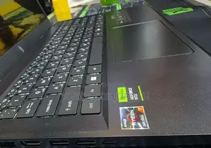 New Laptop 16GB AMD Ryzen 7 SSD 512GB