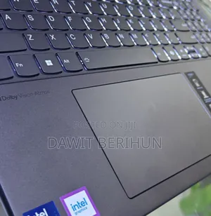 New Laptop Lenovo Yoga 7i 16GB Intel Core Ultra 7 SSD 1T