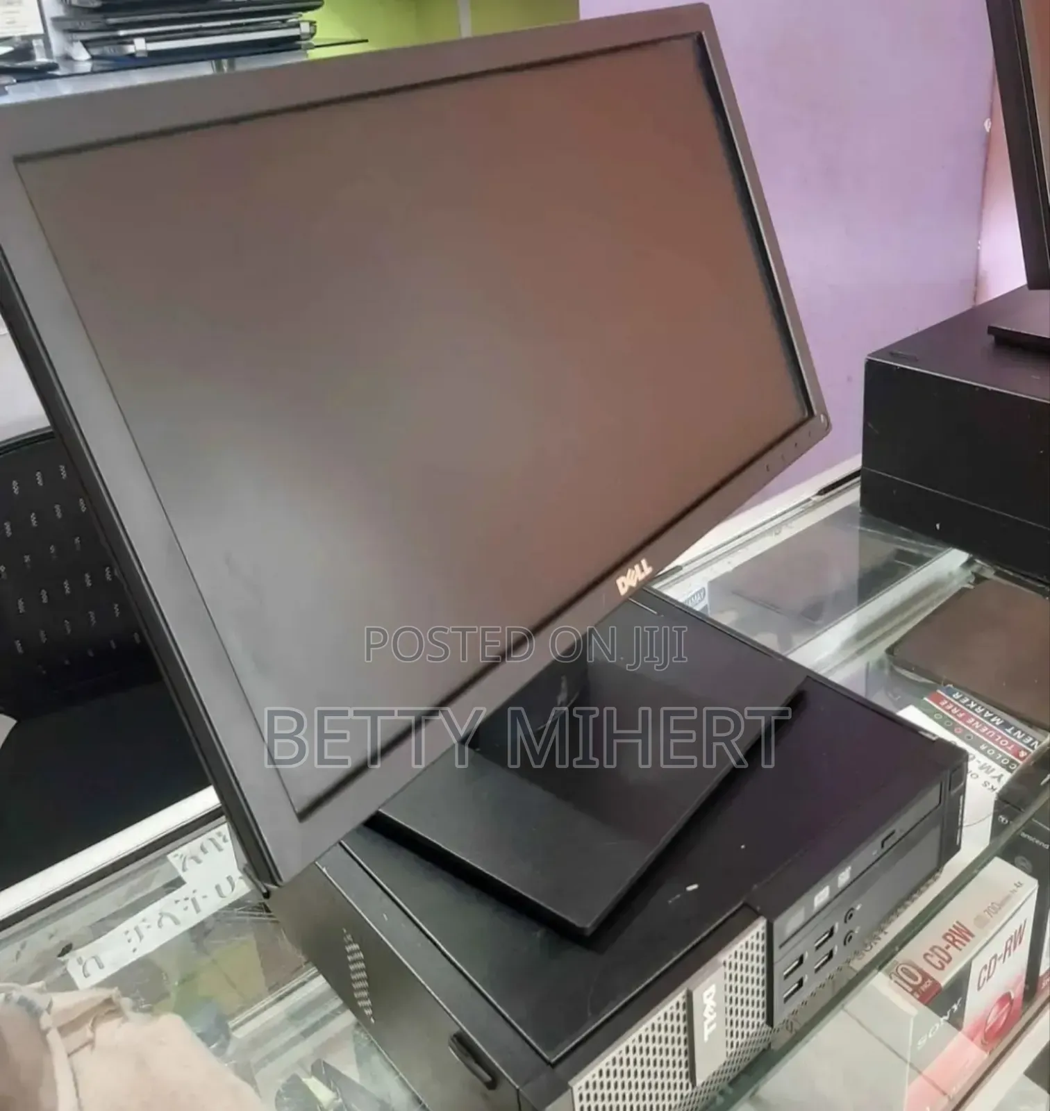 Desktop Computer Dell OptiPlex 3020 4GB Intel Core I5 HDD 500GB