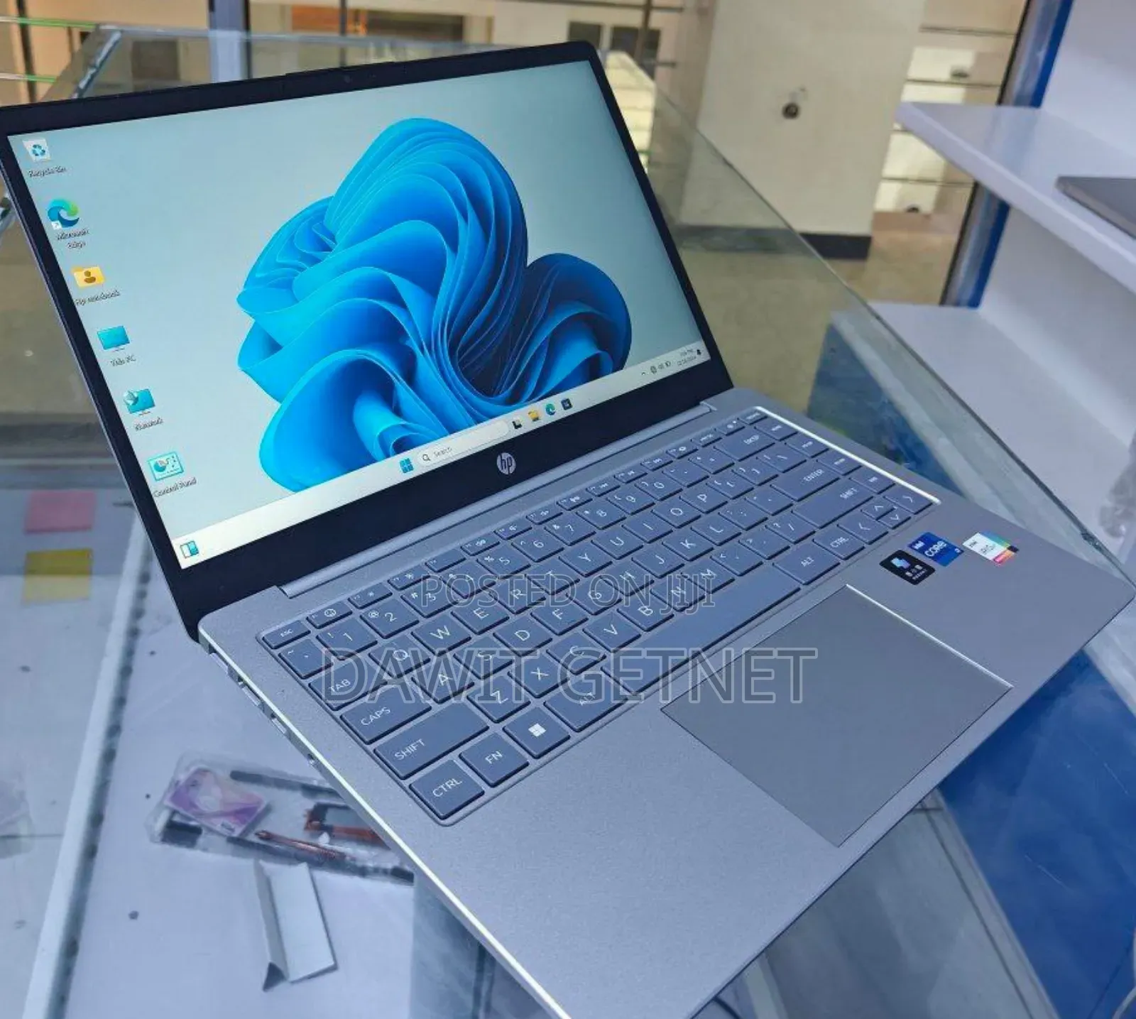 New Laptop HP Stream Notebook 16GB Intel Core i7 SSD 512GB