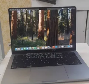 New Laptop Apple MacBook 2020 16GB Apple M1 SSD 512GB