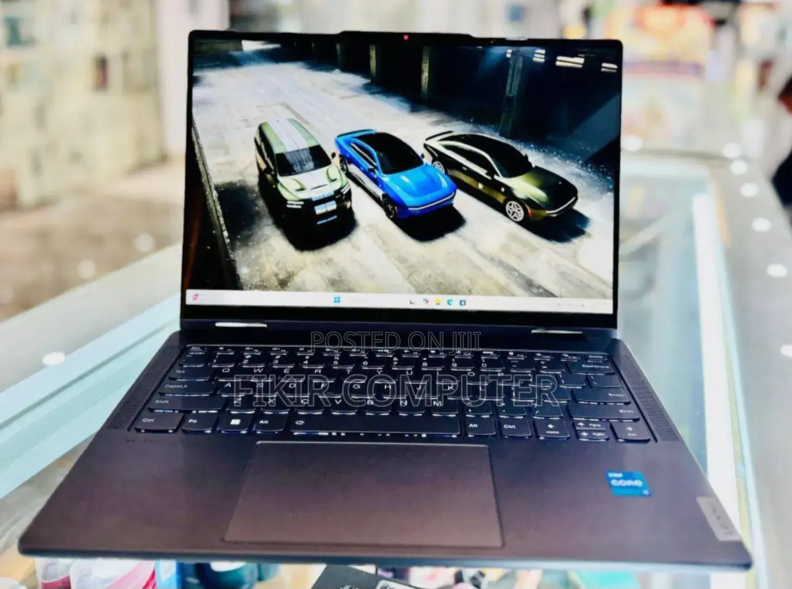 New Laptop Lenovo ThinkPad Yoga 370 16GB Intel Core i5 SSD 512GB