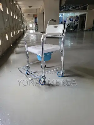 Photo - Toilet Chair賤窑multifunctional Chair Works Great as Aت窯 Commode Chair