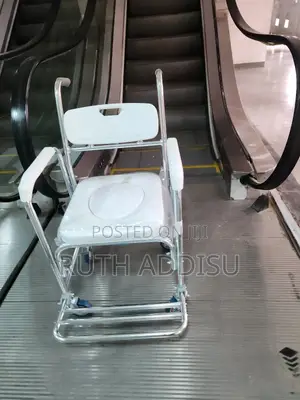 Four Mini Wheel Commode Wheelchair憨我wheelchair爪哇wheelchair凳及wheelchair