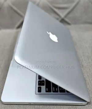 New Laptop Apple MacBook Pro 2012 6GB Intel Core I5 SSD 256GB