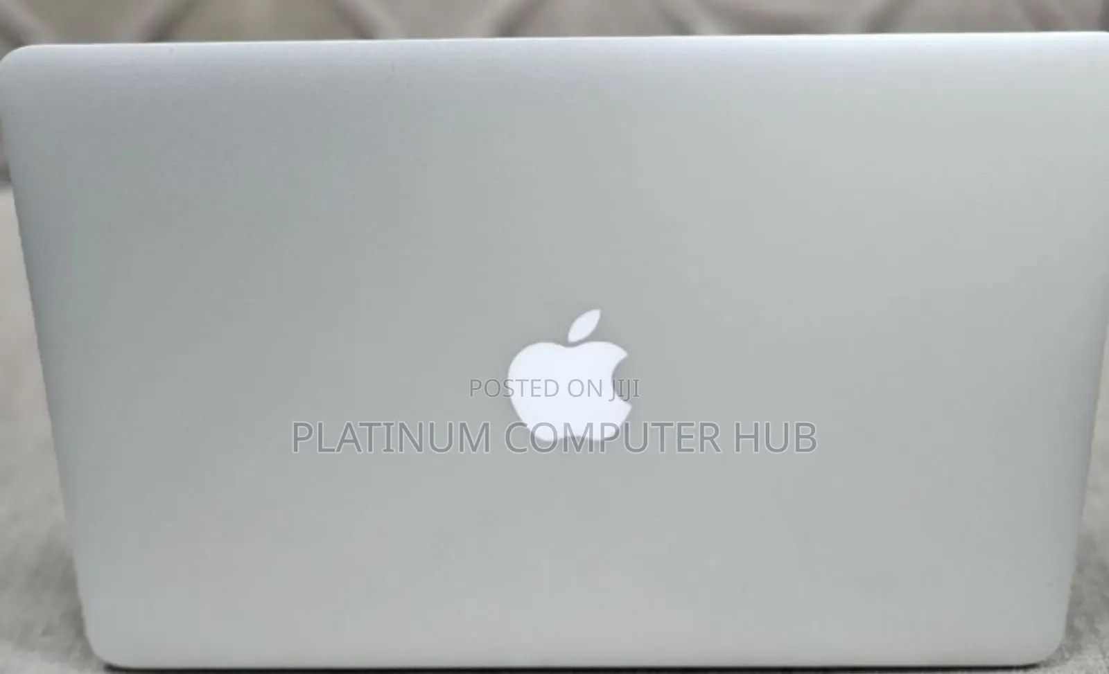 New Laptop Apple MacBook Air 2017 8GB Intel Core I5 SSD 256GB