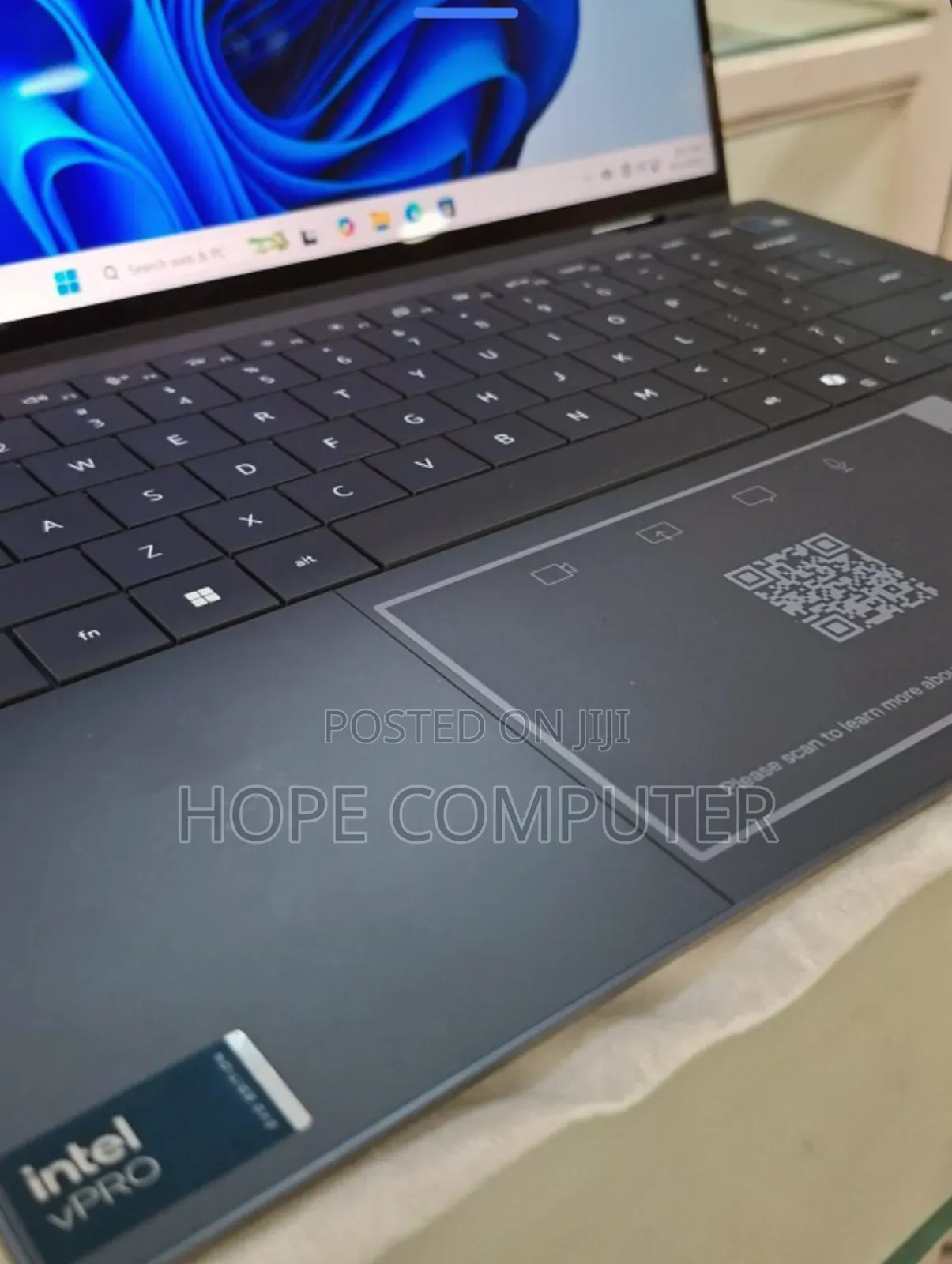 New Laptop Dell Latitude 9440 32GB Intel Core Ultra 7 SSD 1T