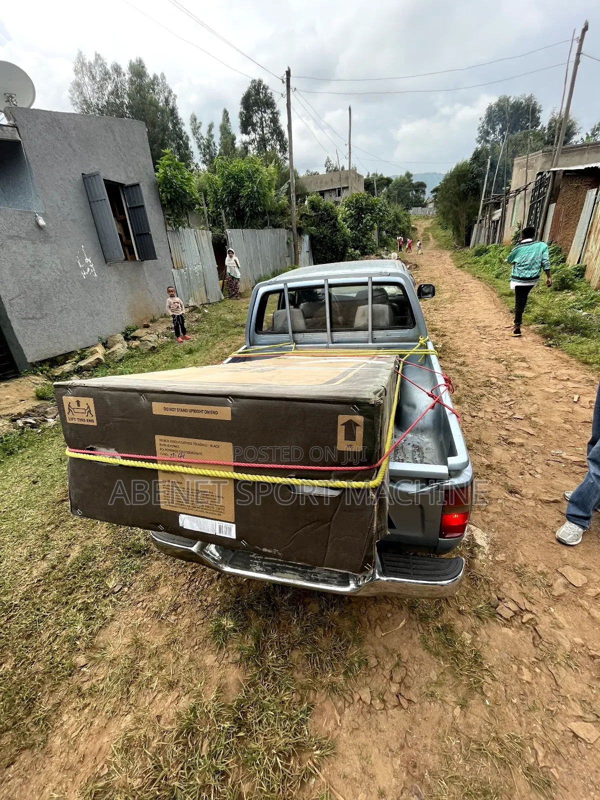 የአዉሮፓ ስታንዳርድ አዲስ የገባ Reebok Fr30 የመሮጫ ማሽን