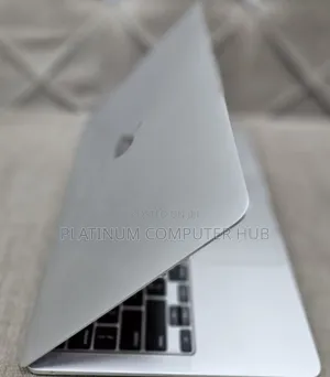 New Laptop Apple MacBook Air 2020 8GB Intel Core I5 SSD 512GB