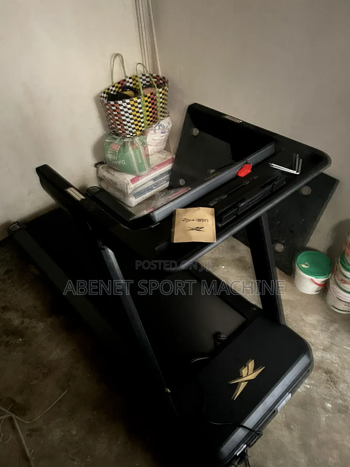 ዘመናዊ አዲሱ Reebok Fr30 Floatride የመሮጫ ማሽን