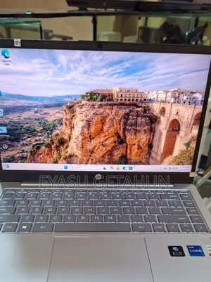 New Laptop HP Stream Notebook 16GB Intel Core I7 SSD 1T