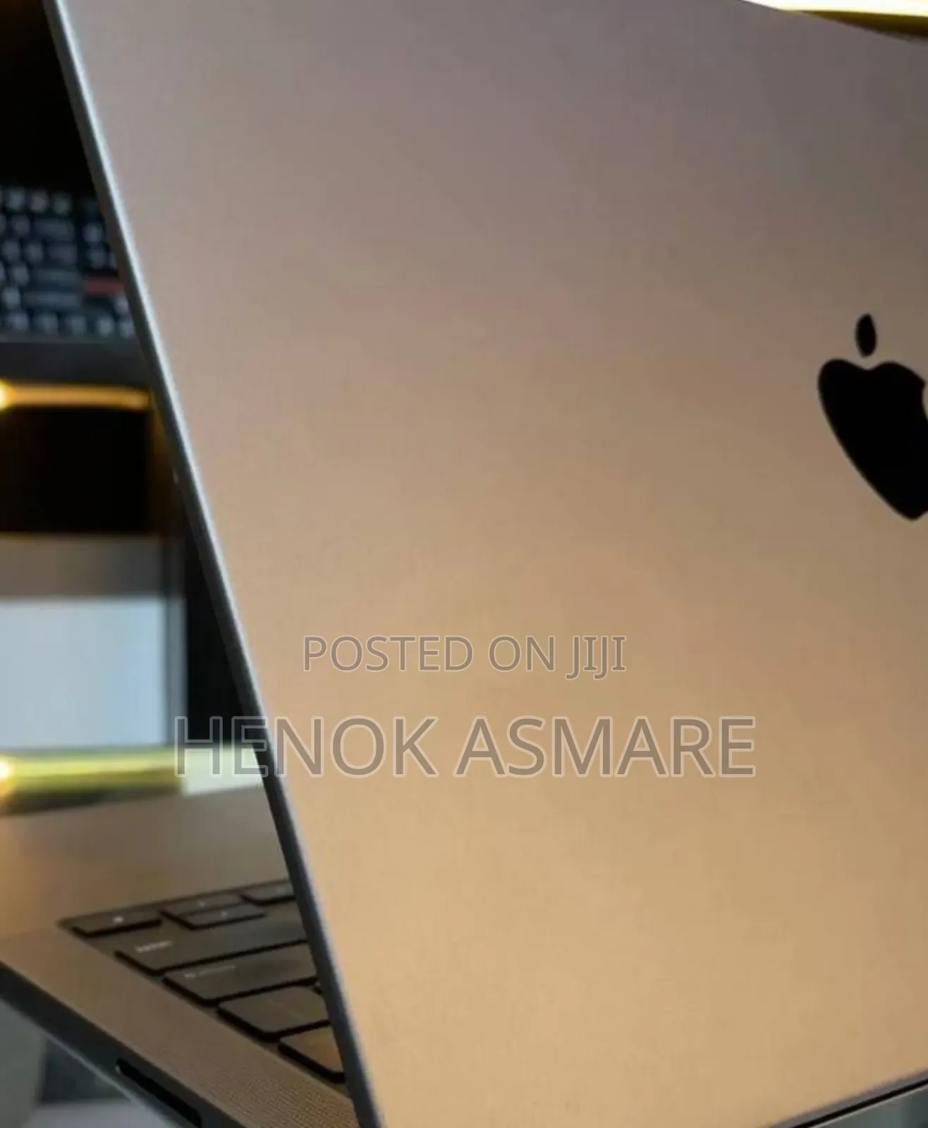 New Laptop Apple MacBook Pro 2019 32GB Apple M1 Pro SSD 1T