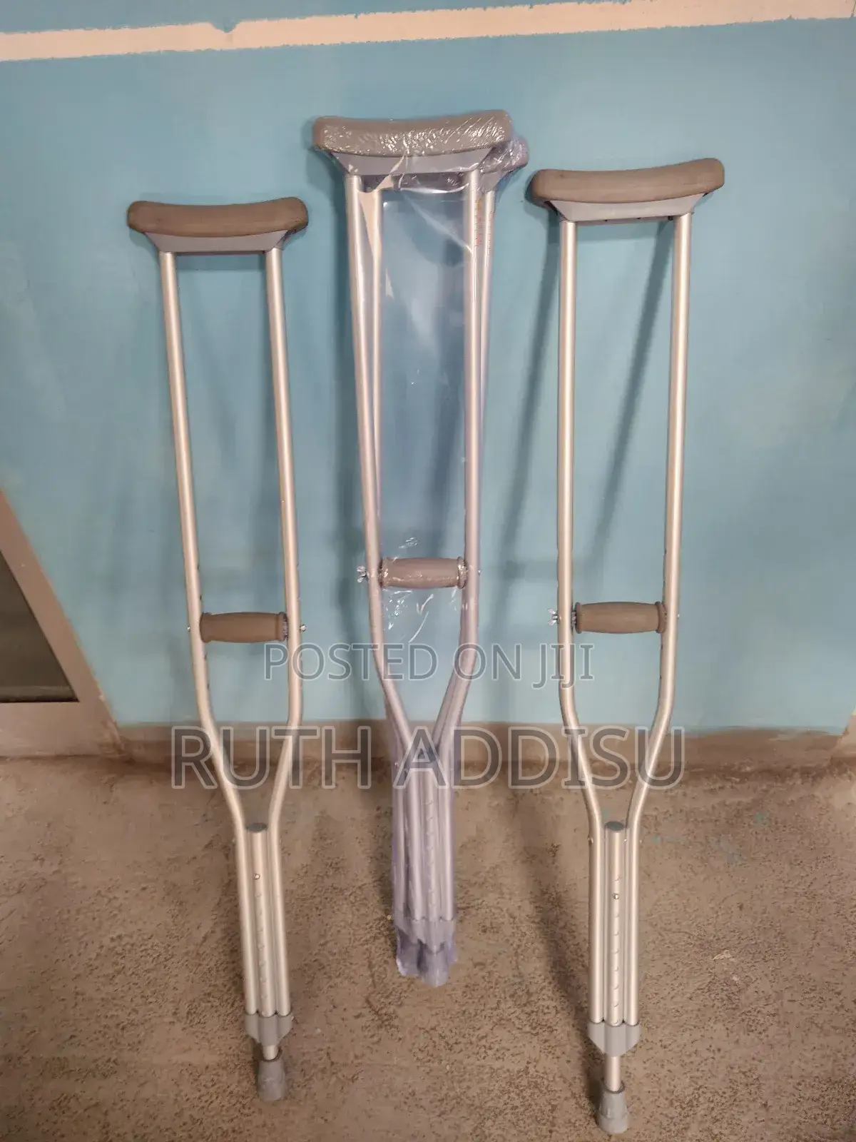 Axillary Bilateral Crutches延伸crutches臉頰crutches岐昨crutches䐭受crutches