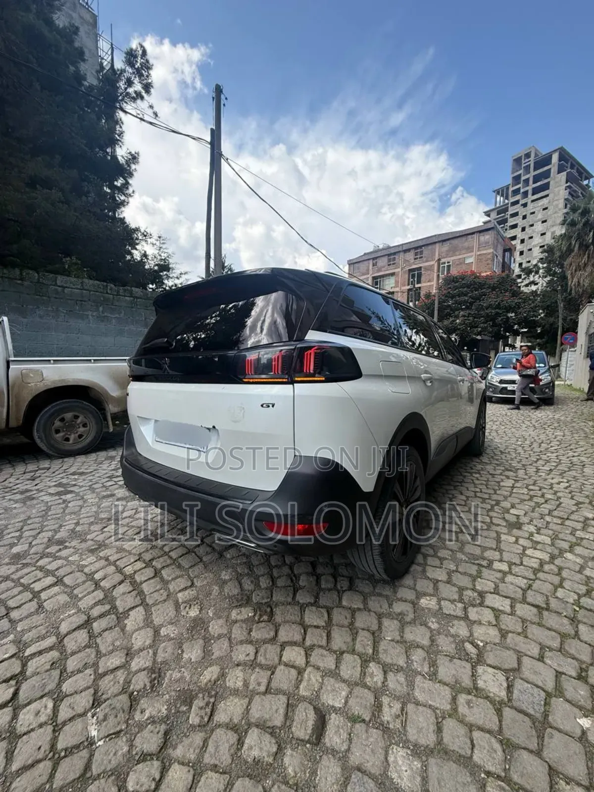 Peugeot 5008 2022 White