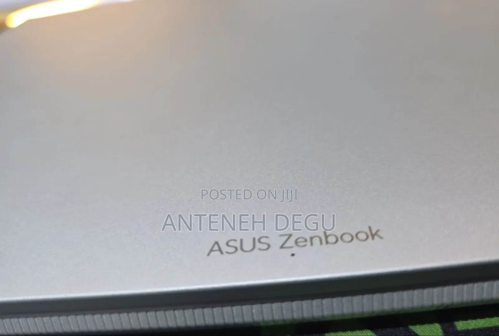 New Laptop Asus Zenbook 14 UX434 16GB Intel Core I7 SSD 512GB