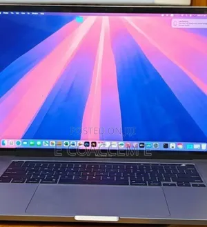 Photo - New Laptop Apple MacBook 16GB Intel Core I7 SSD 512GB