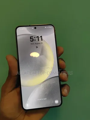 Photo - New Samsung Galaxy S24 128 GB Black