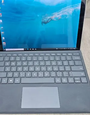 New Laptop Apple MacBook Pro M1 8GB Intel Core I5 SSD 128GB