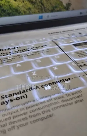 New Laptop Lenovo Thinkbook 14 16GB Intel Core Ultra 7 SSD 512GB