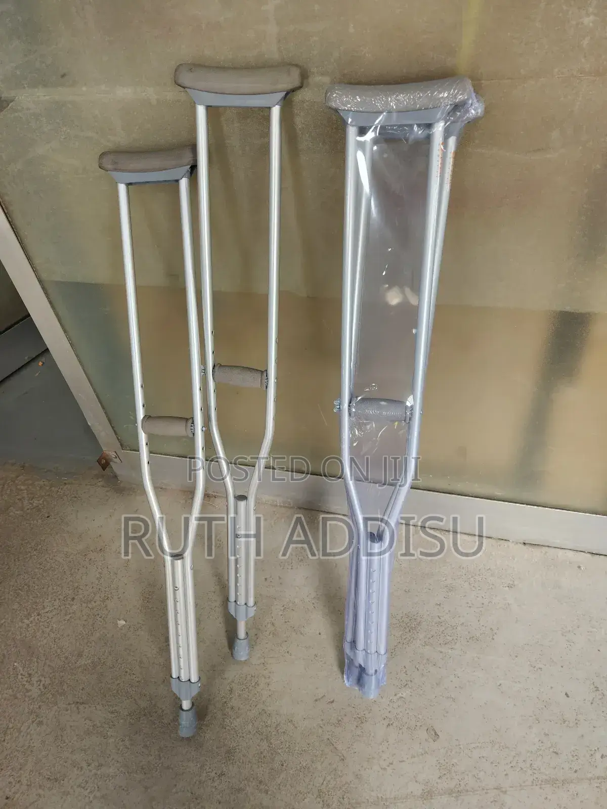 Crutches管道axillary Bilateral Crutches輕輕crutches老師crutches朱雀crutches
