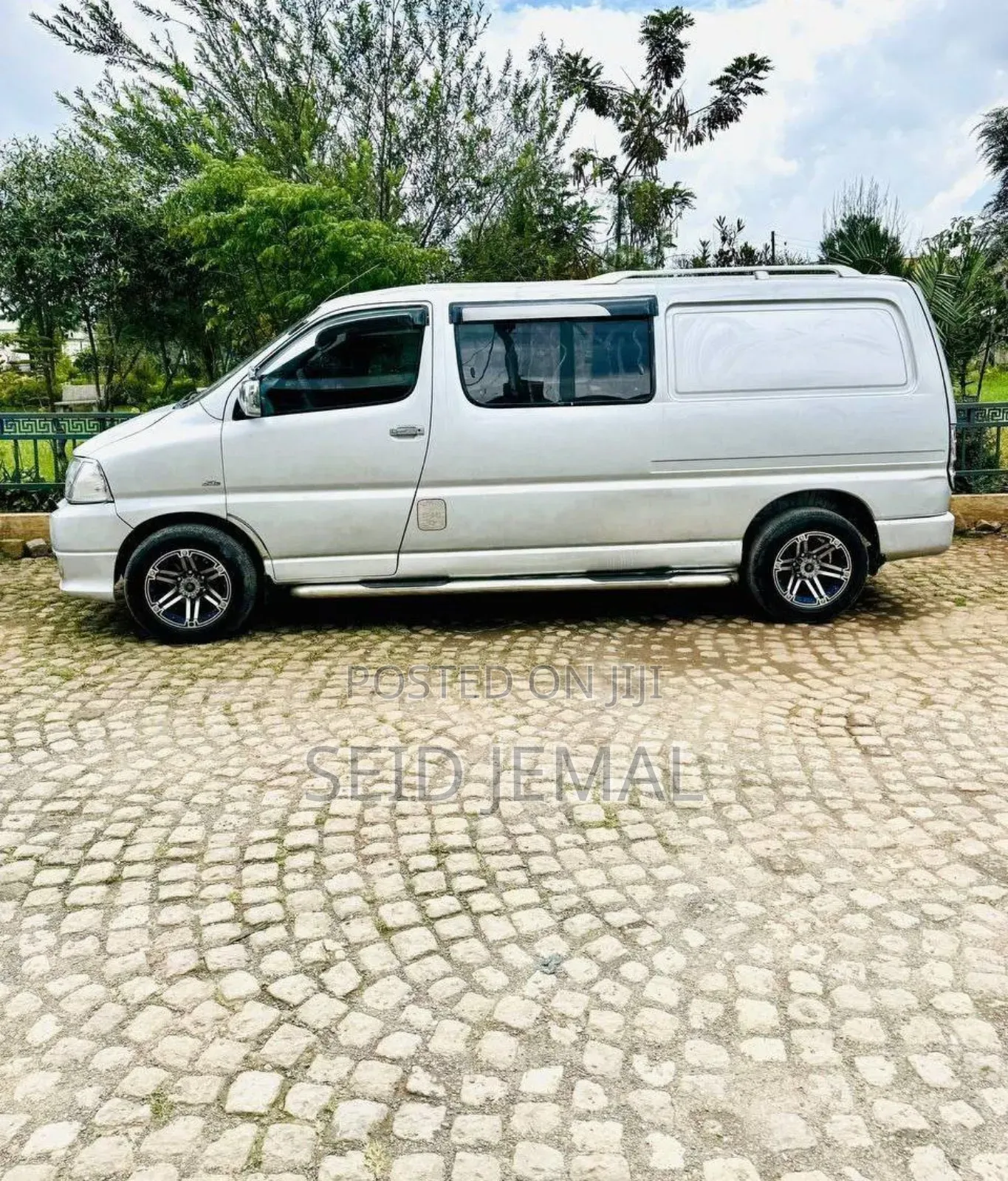 Toyota HiAce 2008 Silver