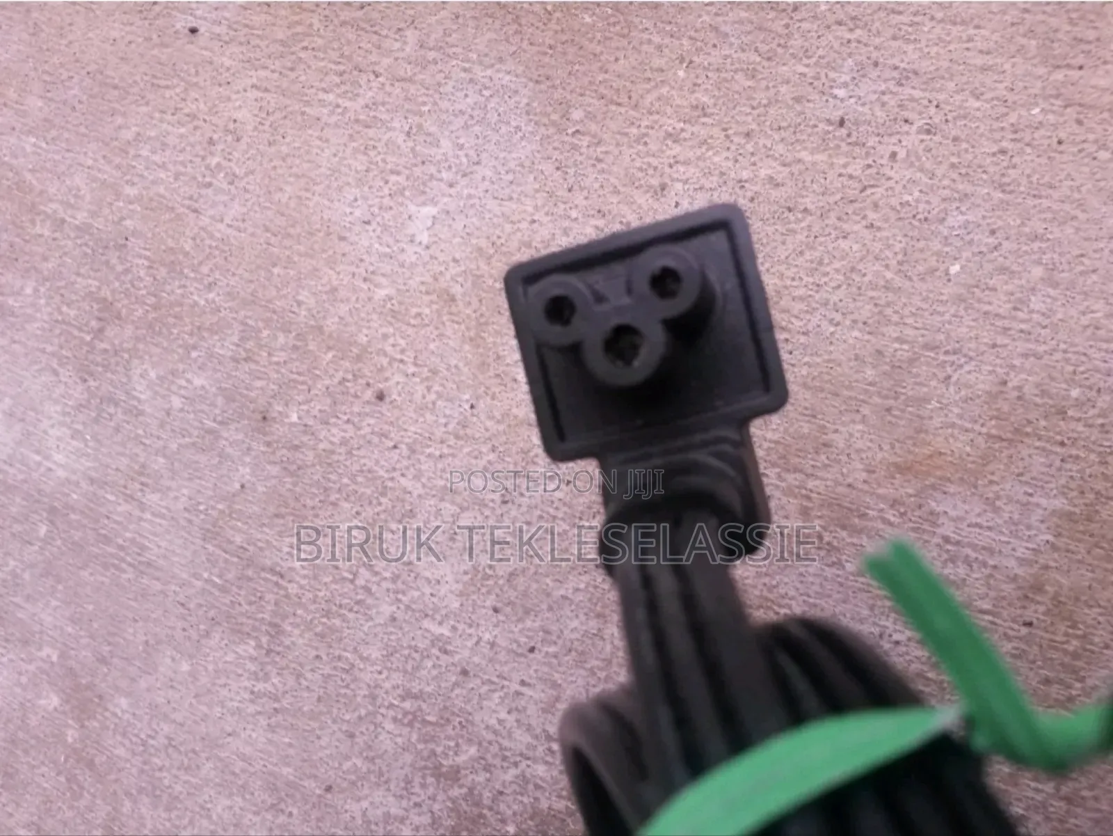 Volex 3-Prong Angled Cable Connector Power Supply Cord