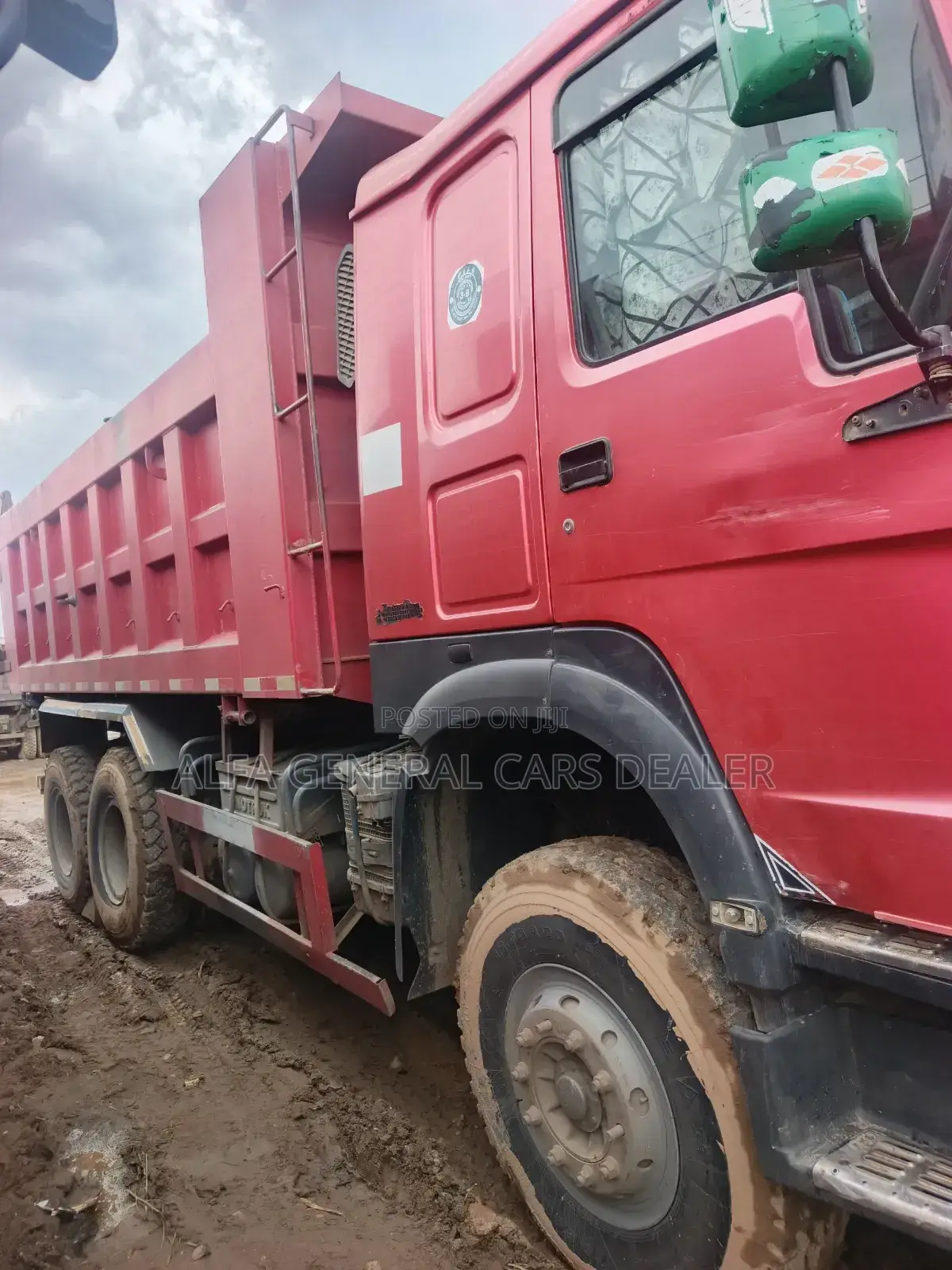 2019 ሞዴል ሲኖ ገልባጭ ጎማ 90% a 04 ሺ ታርጋ