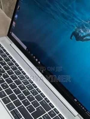 Photo - New Laptop Lenovo ThinkPad T14 32GB Intel Core I7 SSD 512GB