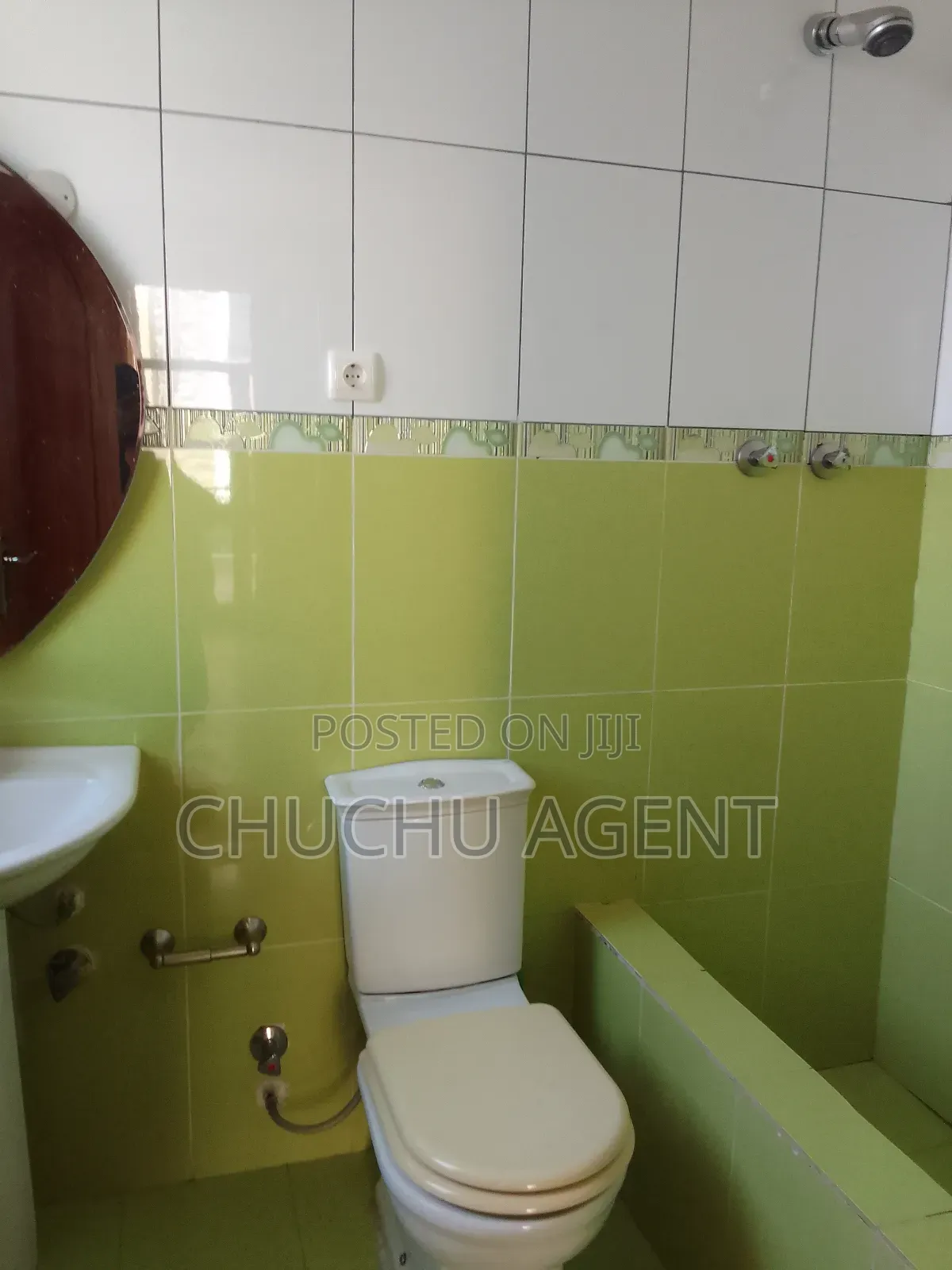 5bdrm House in Yeka for rent