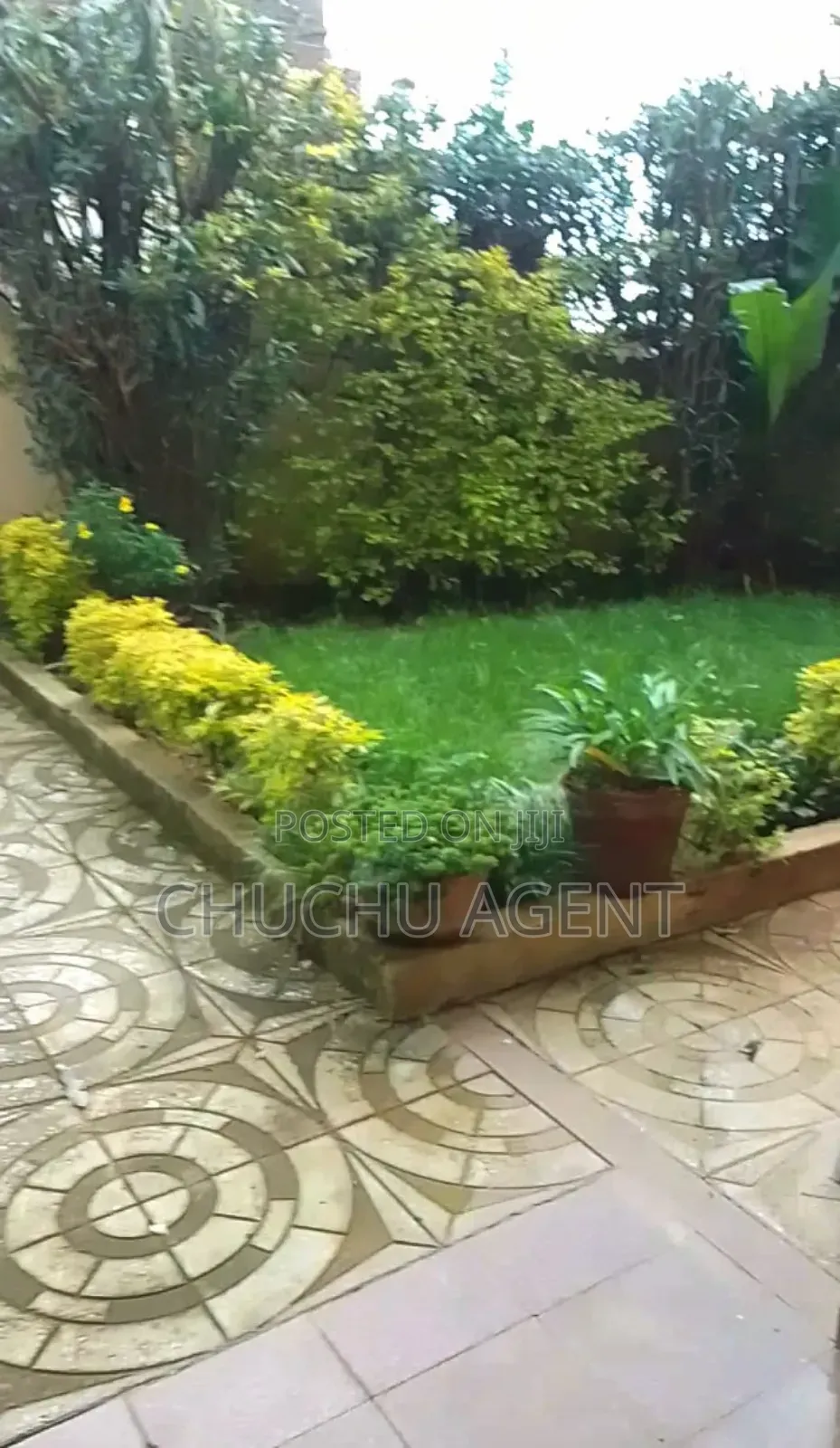 5bdrm House in Yeka for rent