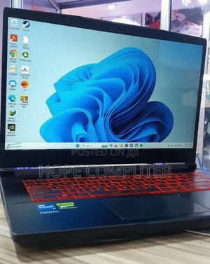 New Laptop MSI GE66 Raider 16GB Intel Core I7 SSD 1T