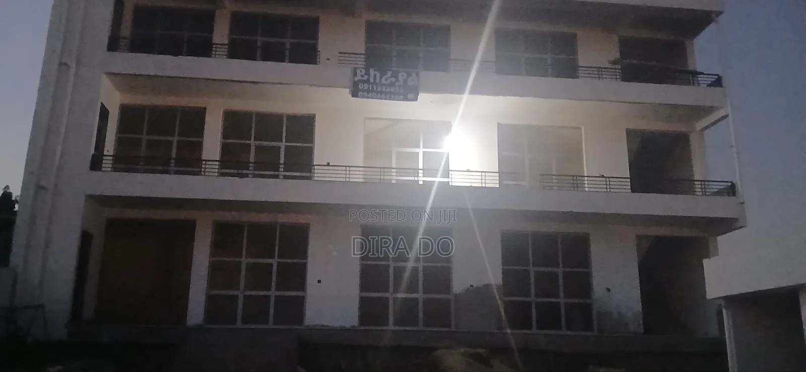 Commercial Building for Rent